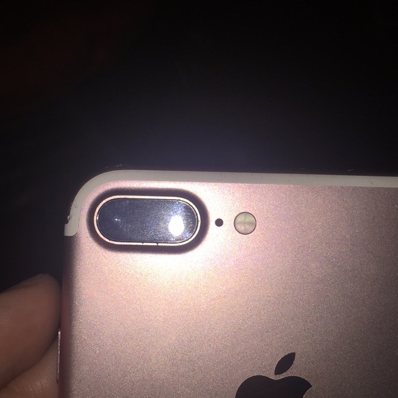 iPhone 7plus - Picture 4 of 4